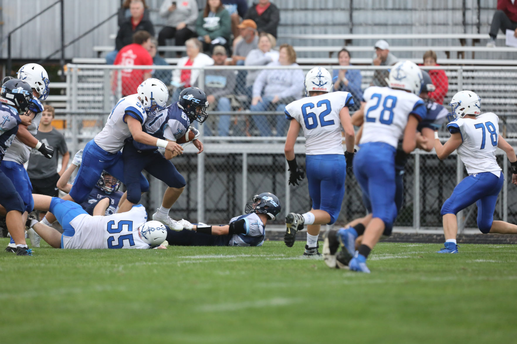Outtakes_083119_giccfootball_zlm42A.JPG